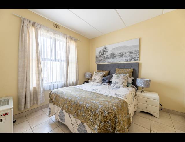 2 BEDROOM TOWNHOUSE FOR SALE IN BROADACRES